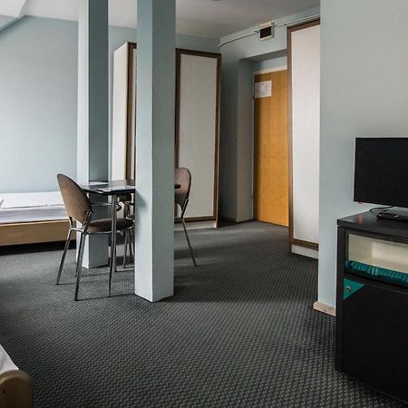 Hotel Carlstadt Karlovac Room photo